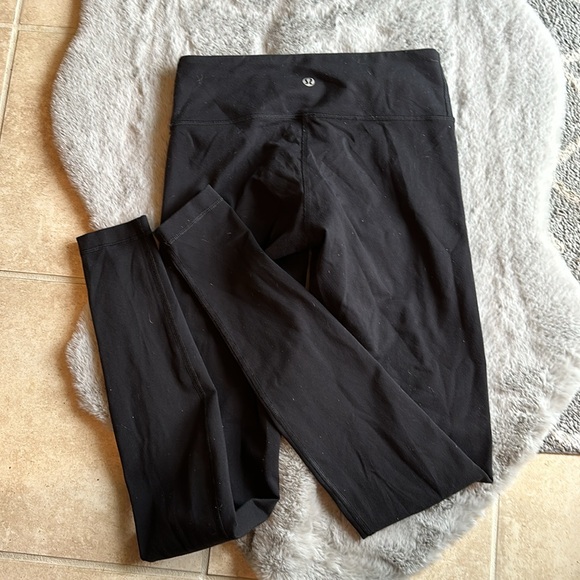 Three pair of Lululemon leggings, various lengths, size small - Picture 9 of 10